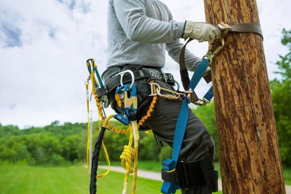 Picture of 3M DBI-SALA 1500048 Hook2Loop Bungee Tether