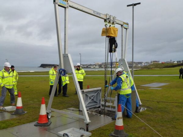 Reid Lifting Porta Gantry System - 2000 Range